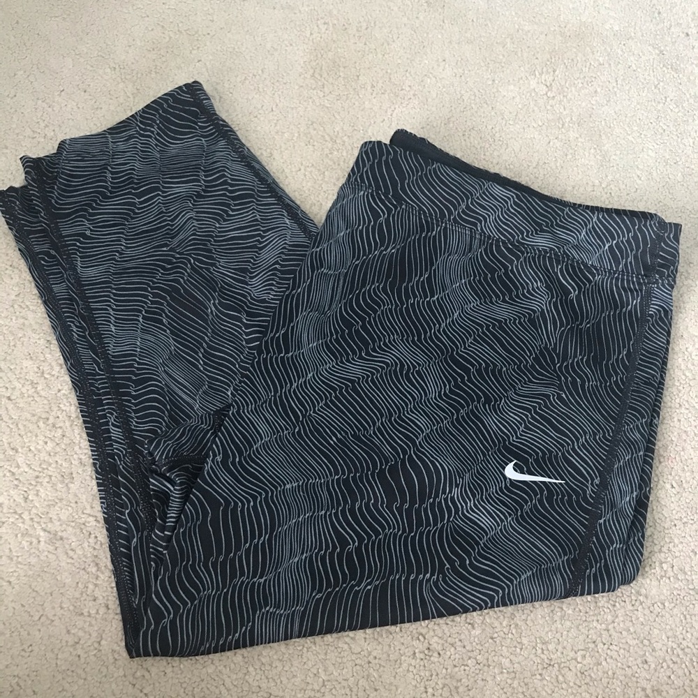 Nike Dri Fit Athletic Capri Leggings Size 2X